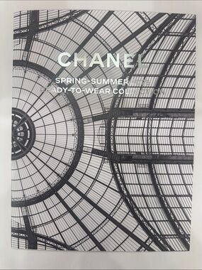 Chanel Spring-Summer 2025 Ready-to-Wear Collection book